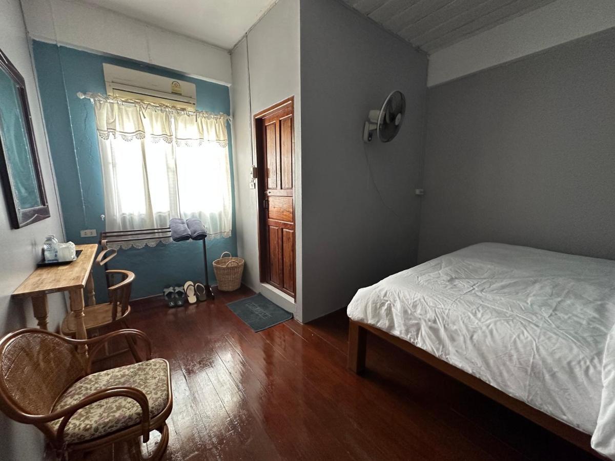 Thadan Guest House Ban Houayxay Esterno foto